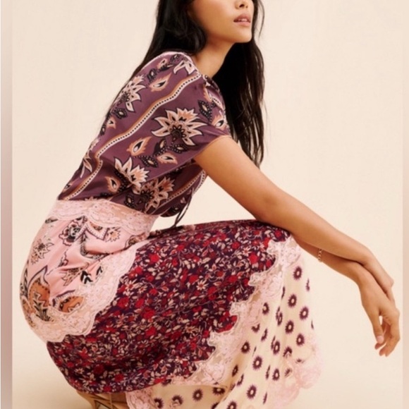 Farm Rio Glam Tapestry Laces Short-Sleeve Maxi Dress - Picture 6 of 16